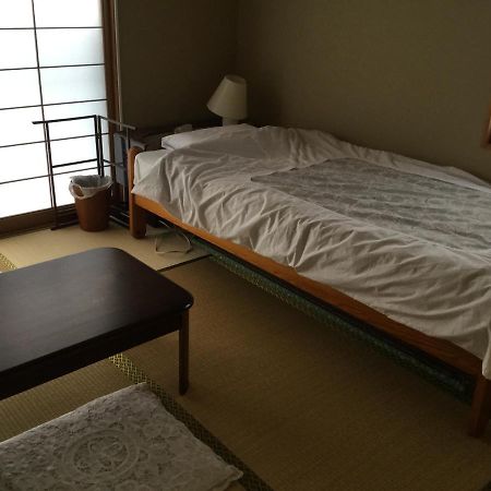 Guesthouse Cosmo Tokushima Buitenkant foto